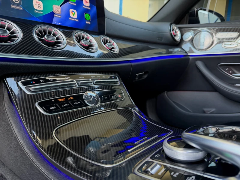 Mercedes-Benz E 450 * 53AMG* BURMESTER* , снимка 11 - Автомобили и джипове - 53145537