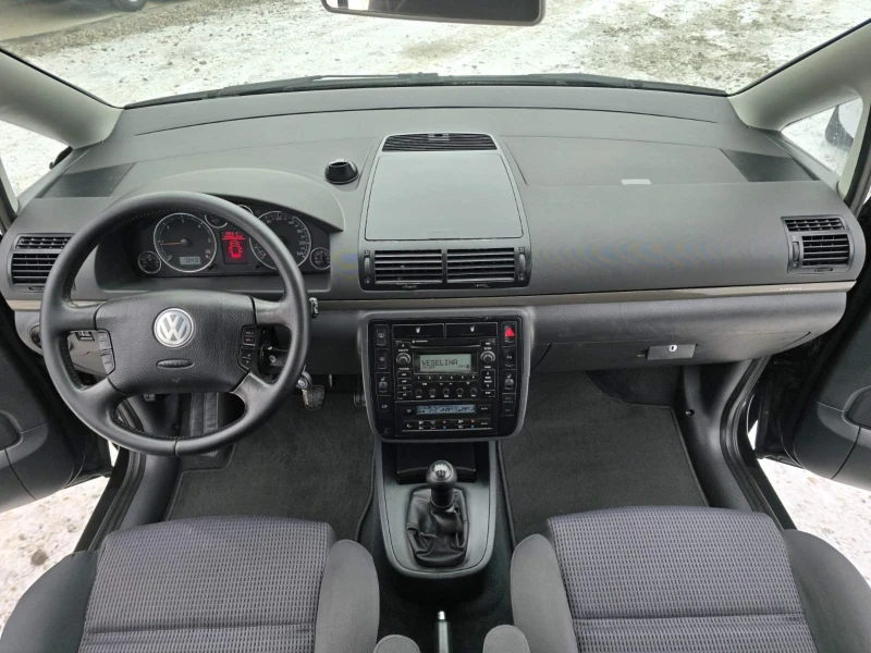 VW Sharan 1.9TDI 131KC. BUSINESS , снимка 12 - Автомобили и джипове - 53346047