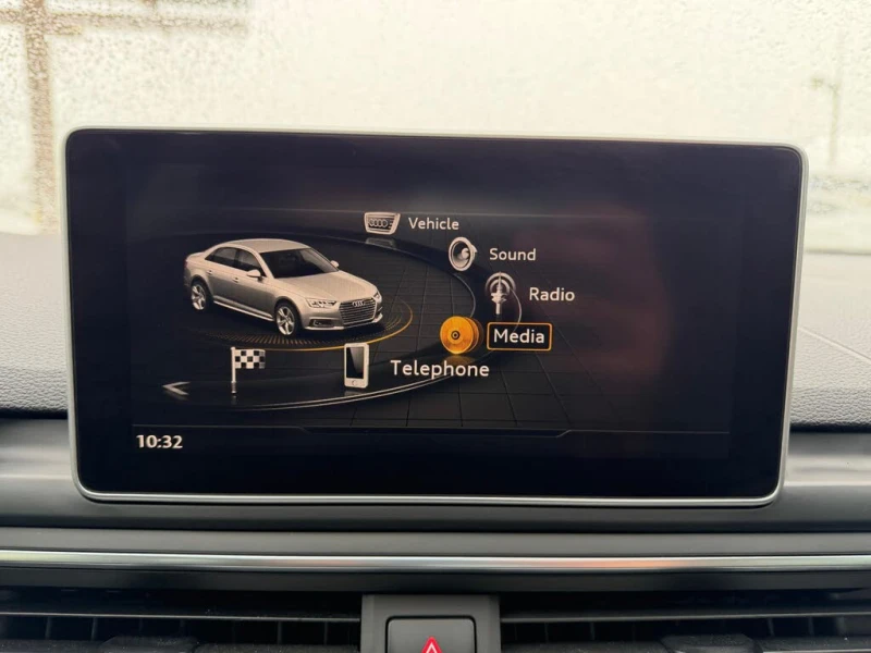 Audi A4 * S-Line* * HeadUp* AвтоКредит* (ЦЕНА ДО БГ), снимка 11 - Автомобили и джипове - 53405369