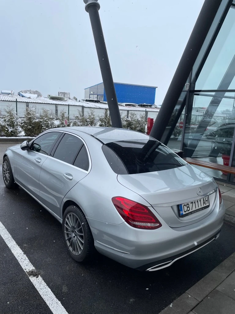 Mercedes-Benz C 180, снимка 3 - Автомобили и джипове - 52332646