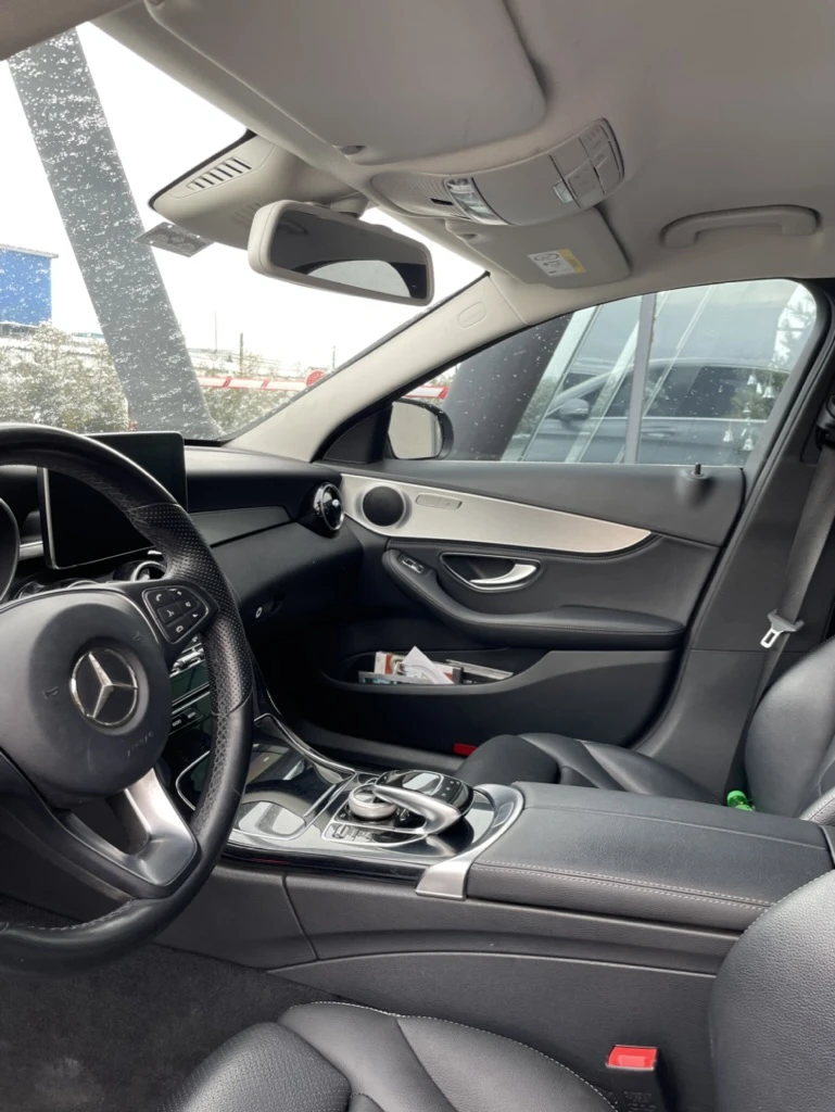Mercedes-Benz C 180, снимка 5 - Автомобили и джипове - 52332646