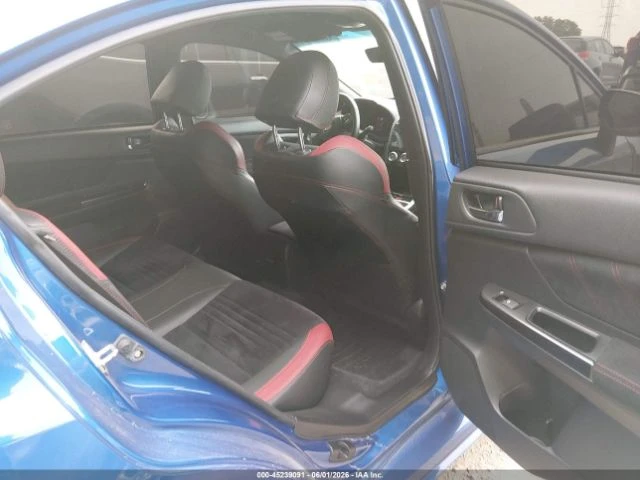Subaru WRX * STI* AWD* КОЖА* ПОДГРЕВ* РЪЧКА* NAVI* LED* , снимка 8 - Автомобили и джипове - 55132199