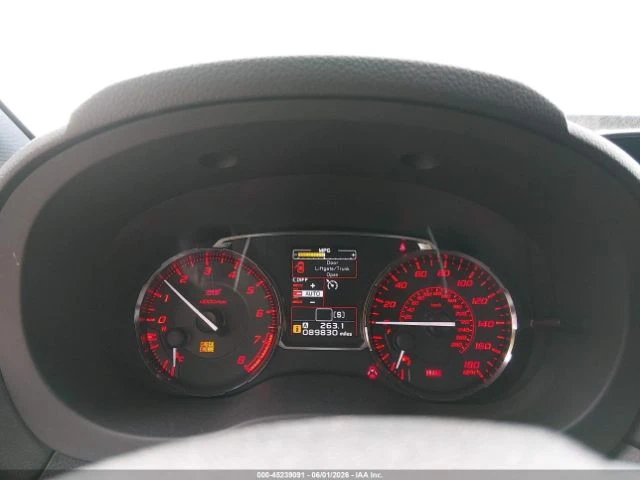 Subaru WRX * STI* AWD* КОЖА* ПОДГРЕВ* РЪЧКА* NAVI* LED* , снимка 7 - Автомобили и джипове - 55132199