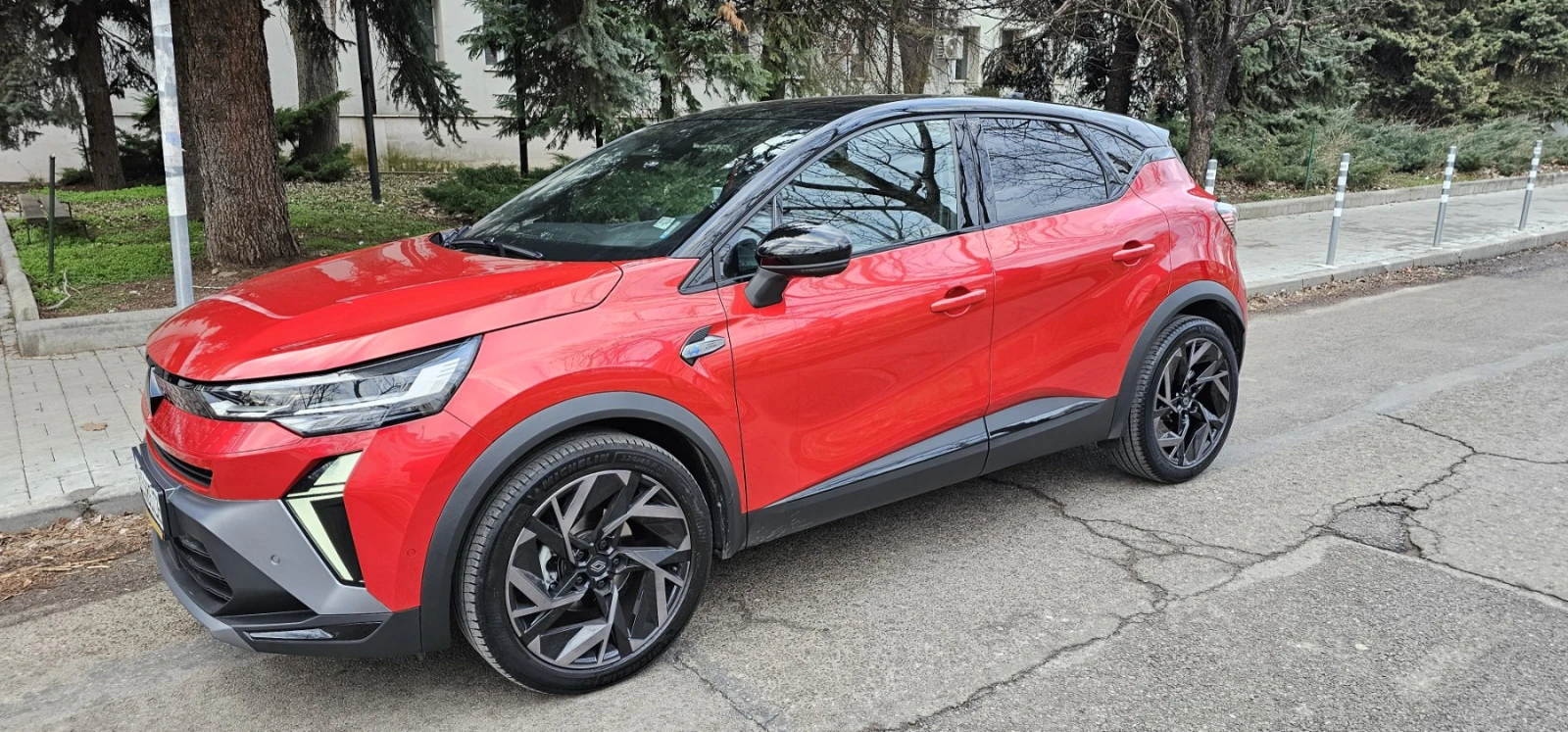 Renault Captur Alpine, снимка 1