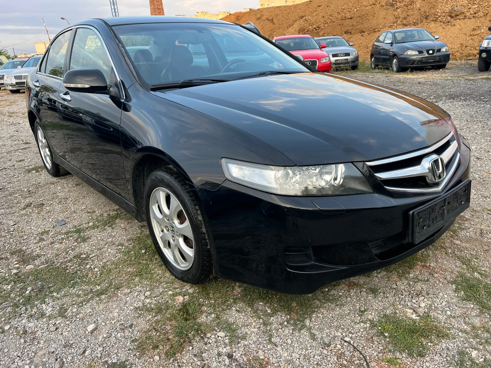 Honda Accord 2.2 I-CTDI КОЖА - изображение 2