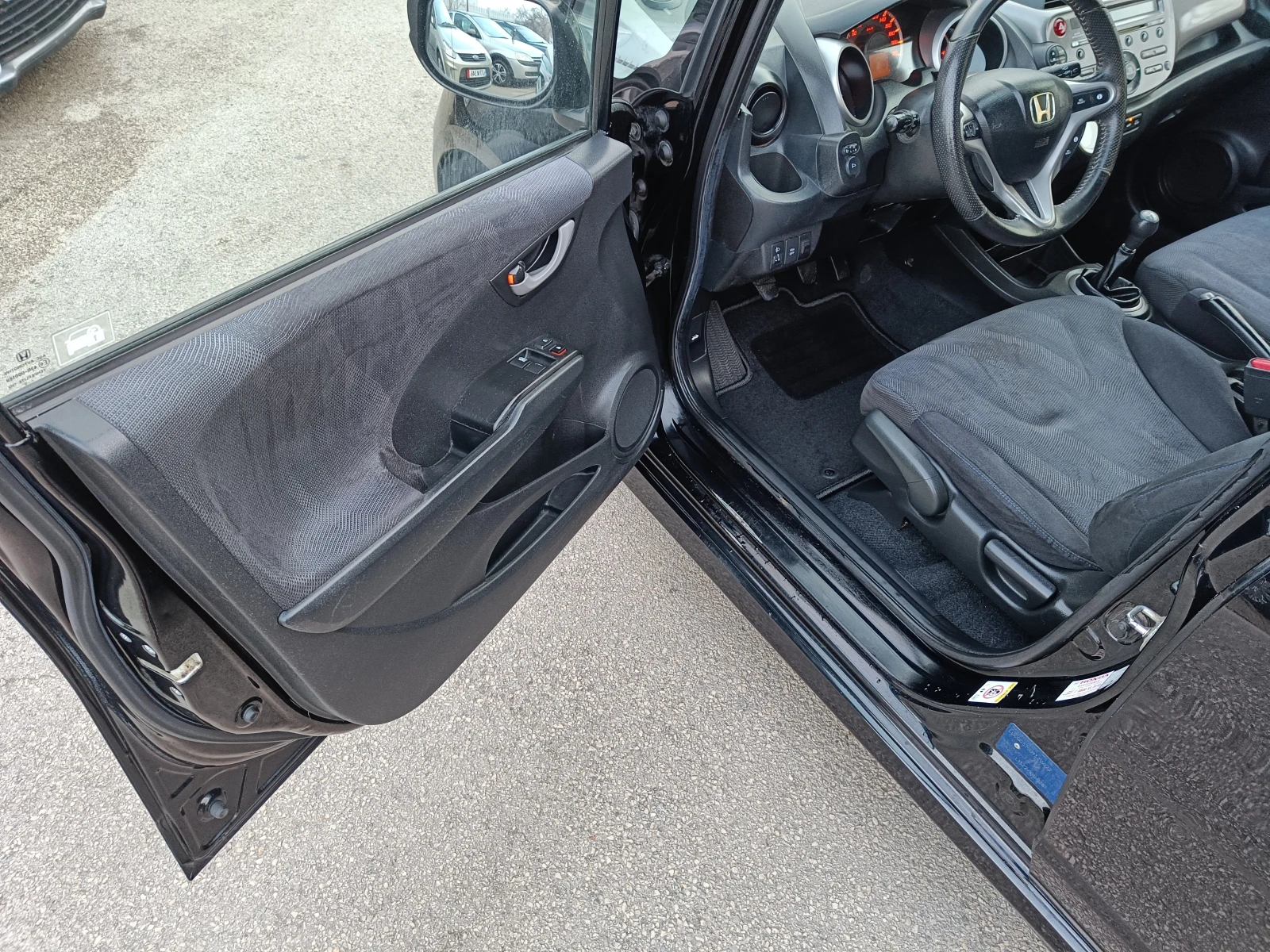 Honda Jazz 1.4BARTER100 - изображение 10