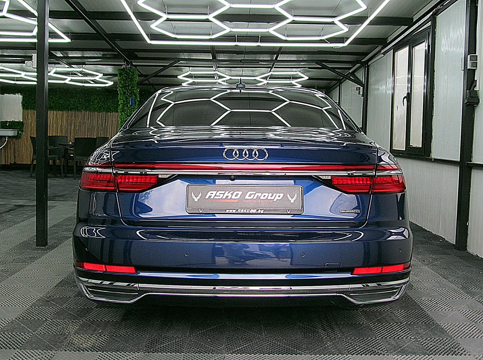 Audi A8 2xTV/3D-kamera/ПОДГРЕВ ОБДУХВАНЕ СОБСТВЕН ЛИЗИНГ - изображение 5
