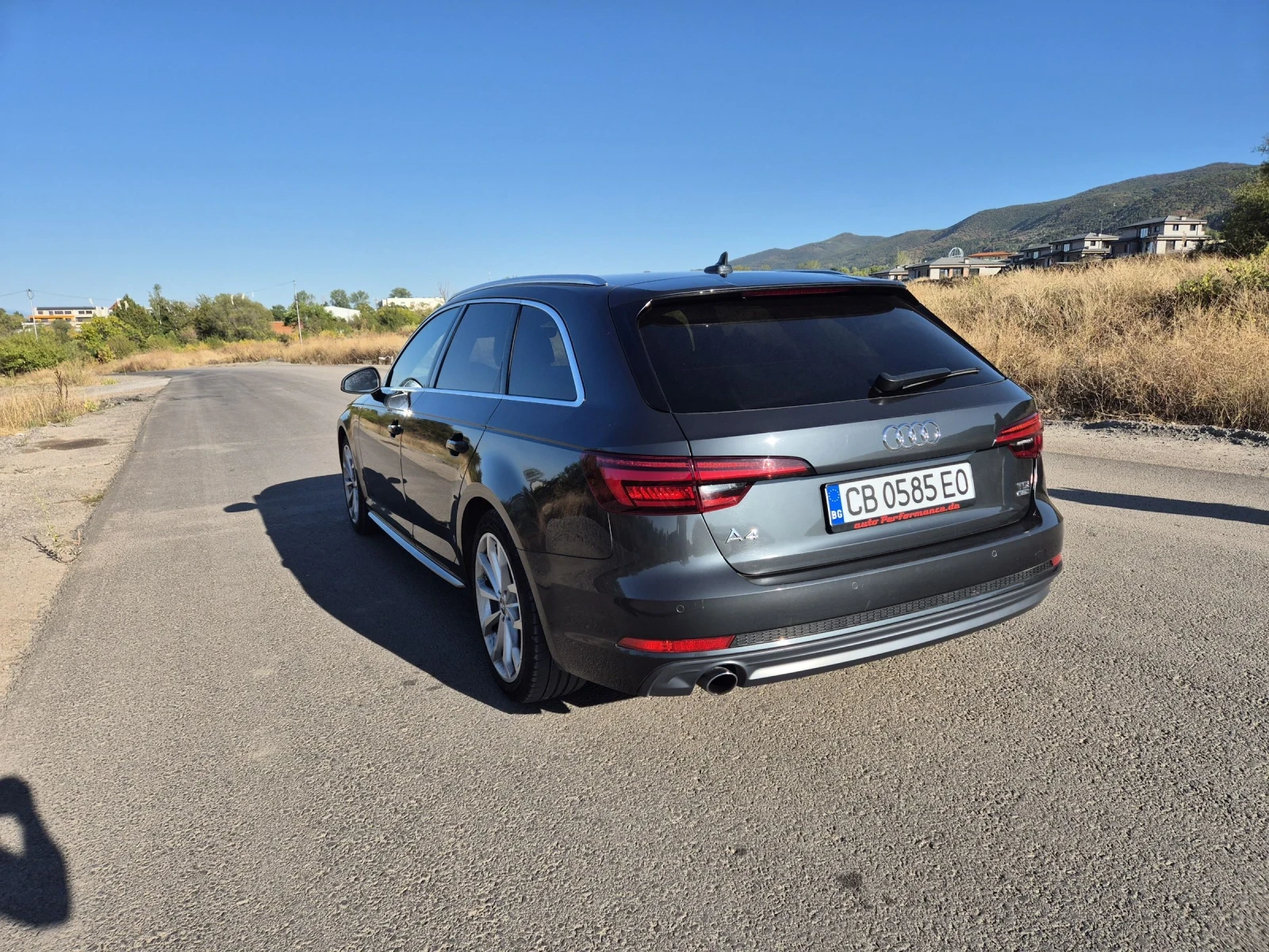 Audi A4  - изображение 8
