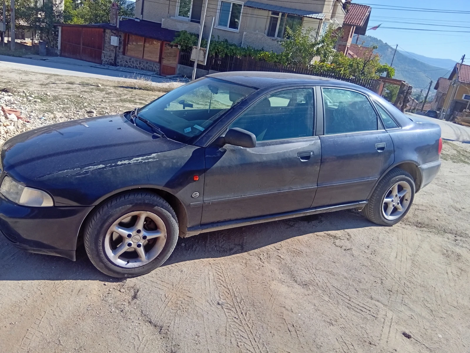 Audi A4  - изображение 2