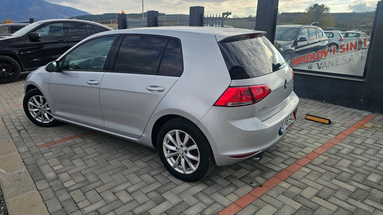 VW Golf 1.6TDI - изображение 5