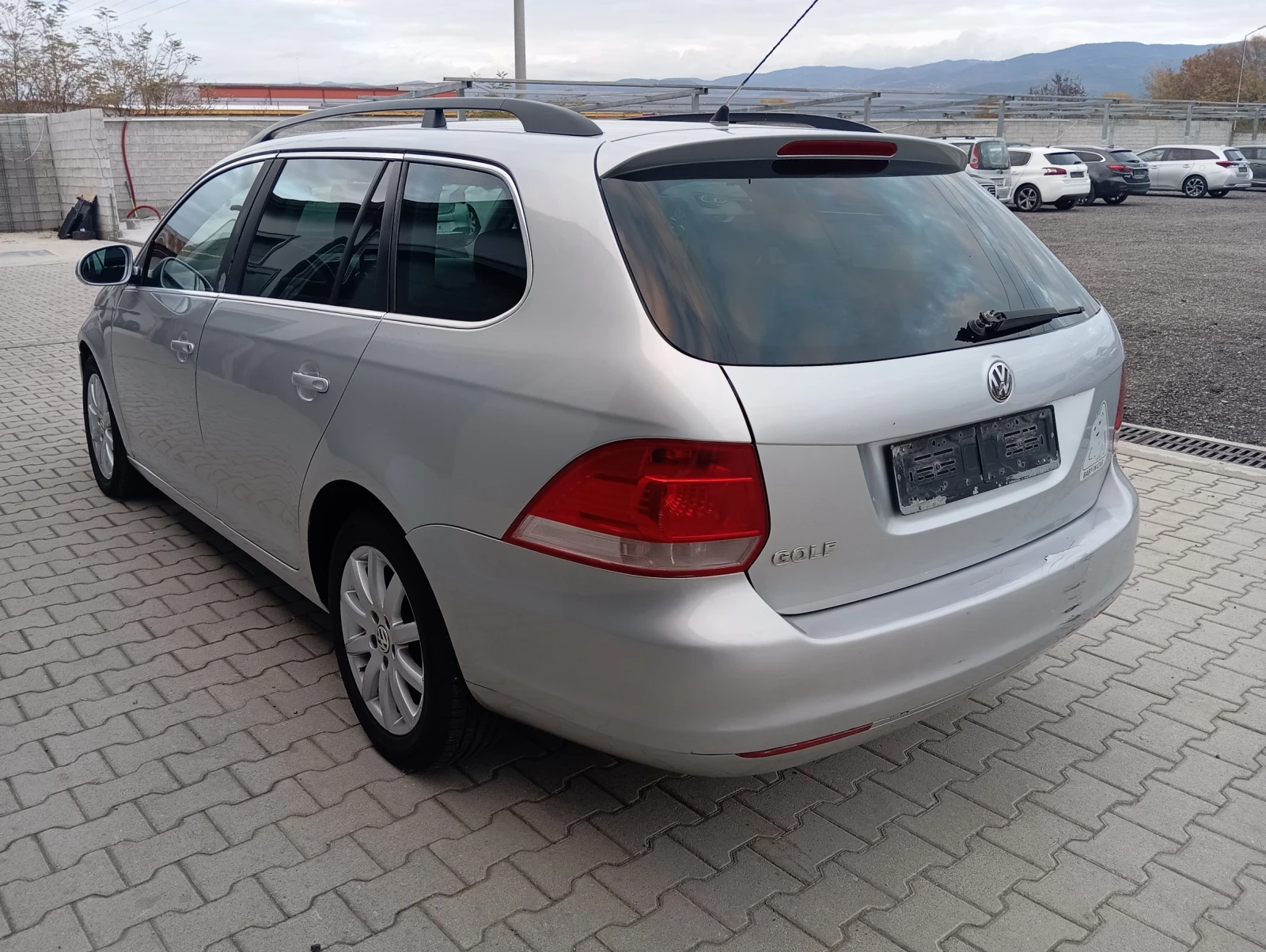 VW Golf 1.6i - изображение 4