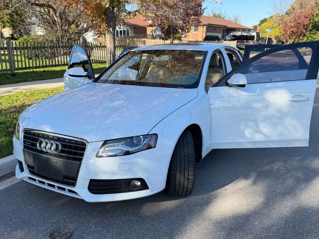 Audi A4 *  *    *   *  | Mobile.bg   1