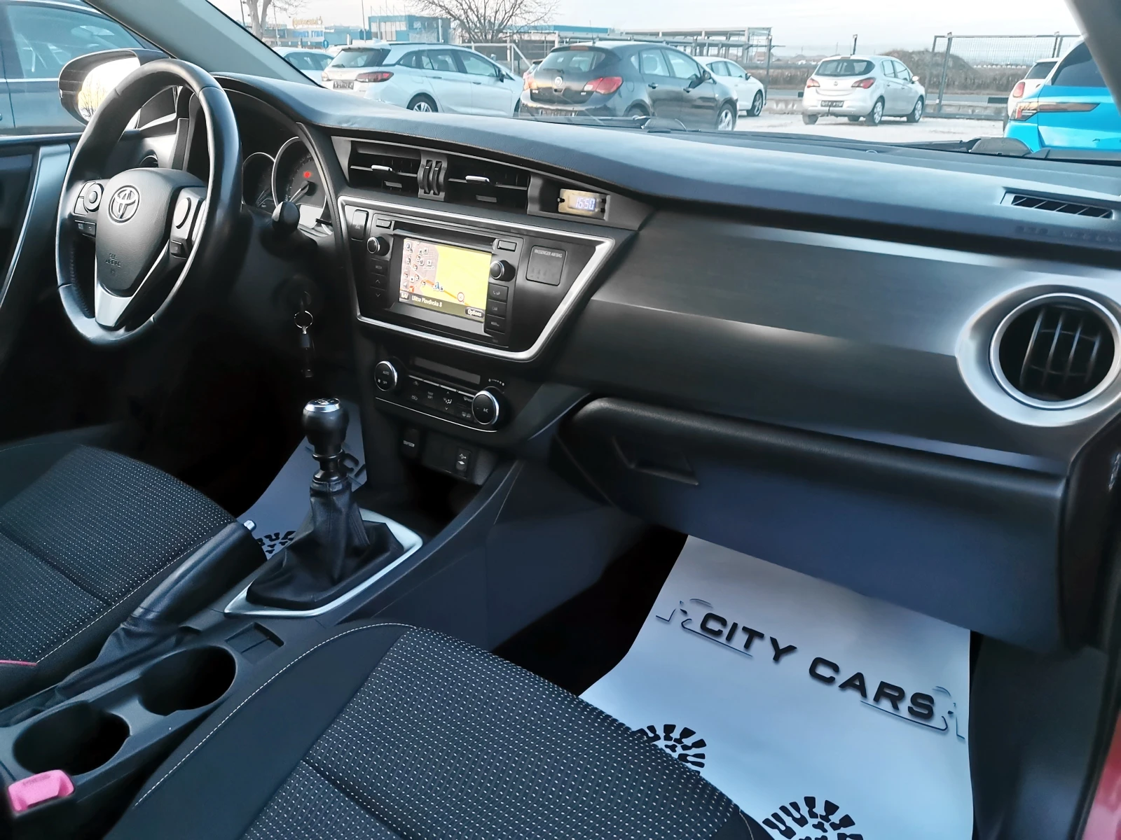 Toyota Auris 1.4 D4D | Mobile.bg � ����������� 13