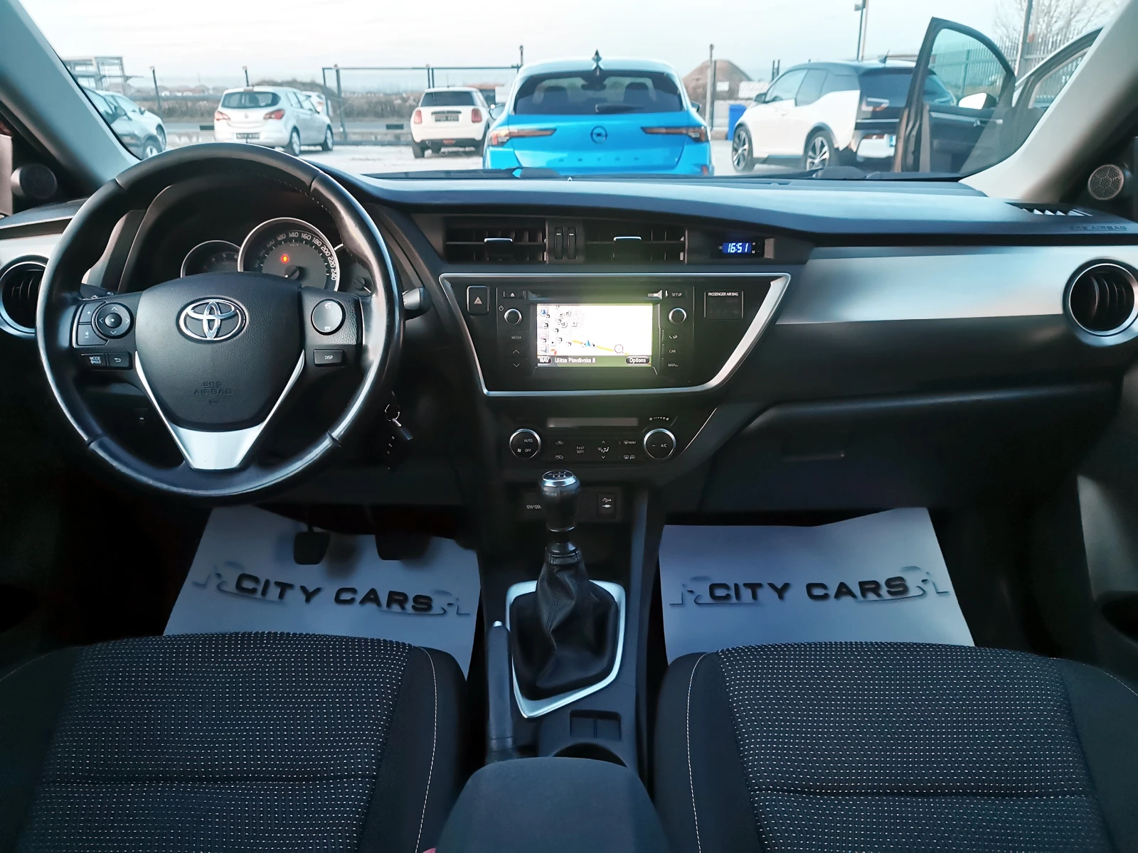 Toyota Auris 1.4 D4D | Mobile.bg � ����������� 12