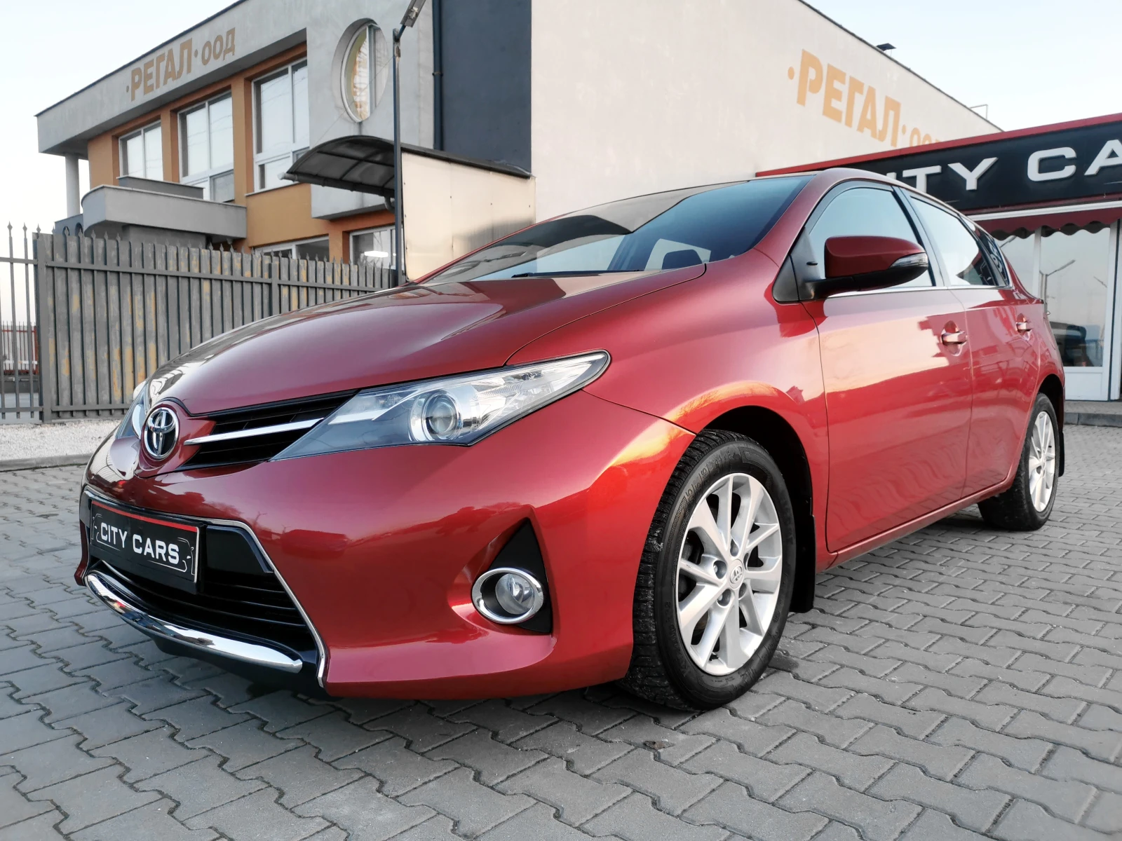 Toyota Auris 1.4 D4D | Mobile.bg � ����������� 4