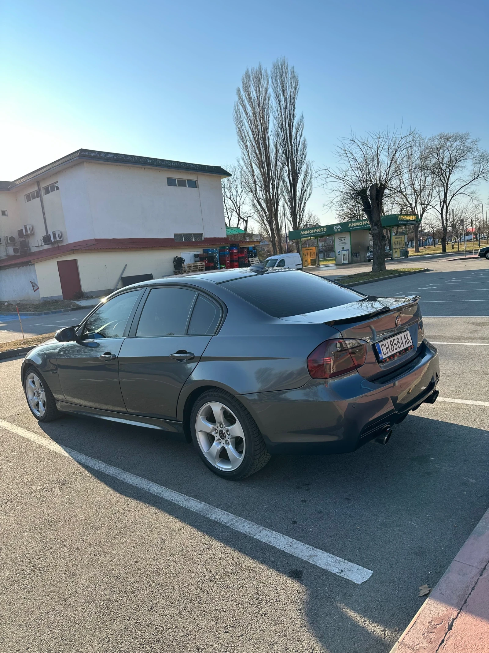 BMW 320  - изображение 2