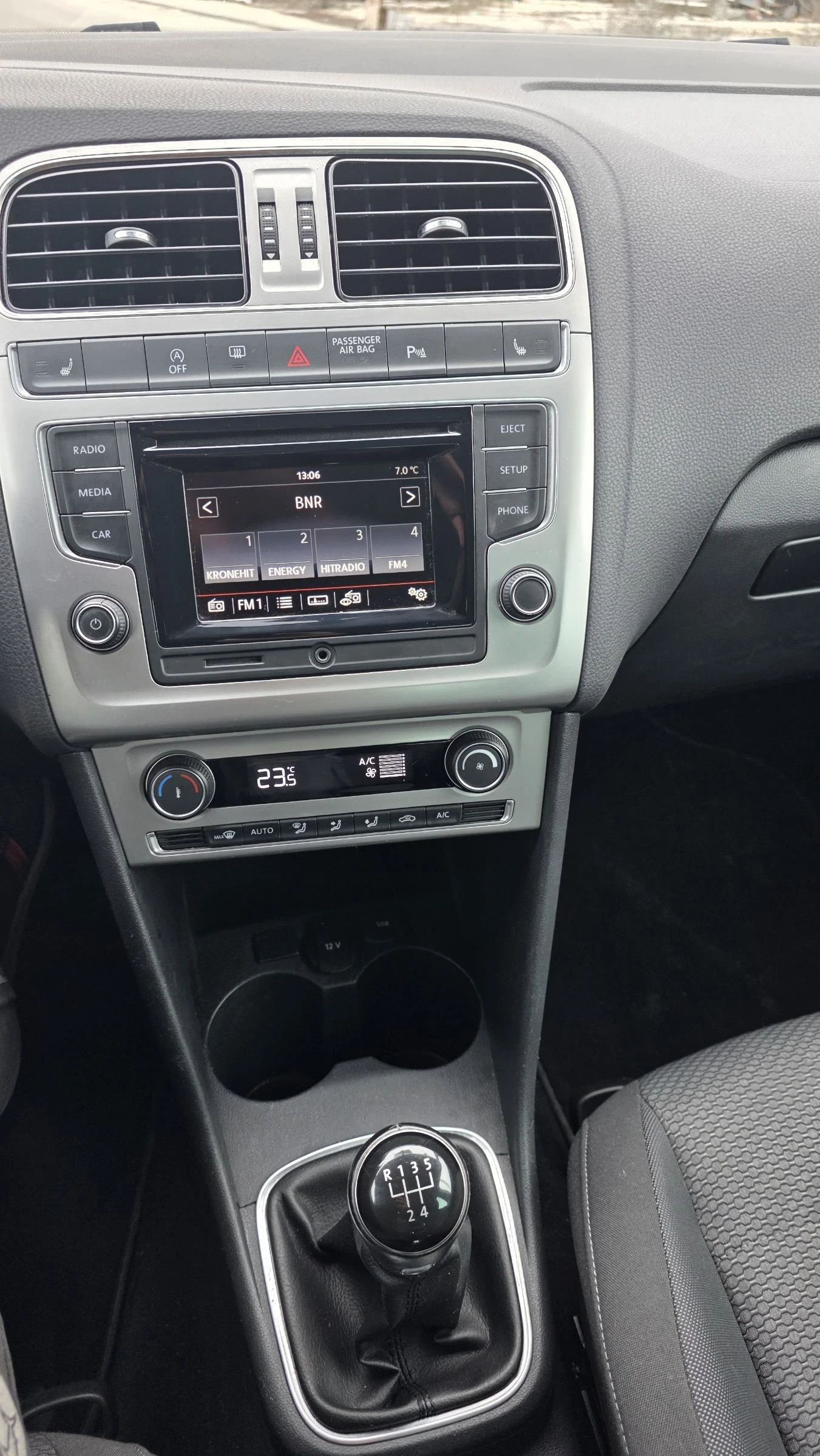 VW Polo 1, 2 Климатик EURO 6 TSI BLUEMOTION - изображение 7