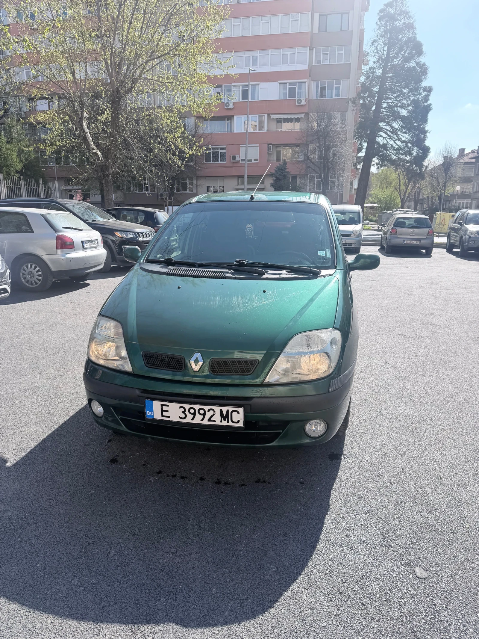 Renault Scenic, снимка 4 - Автомобили и джипове - 54155508