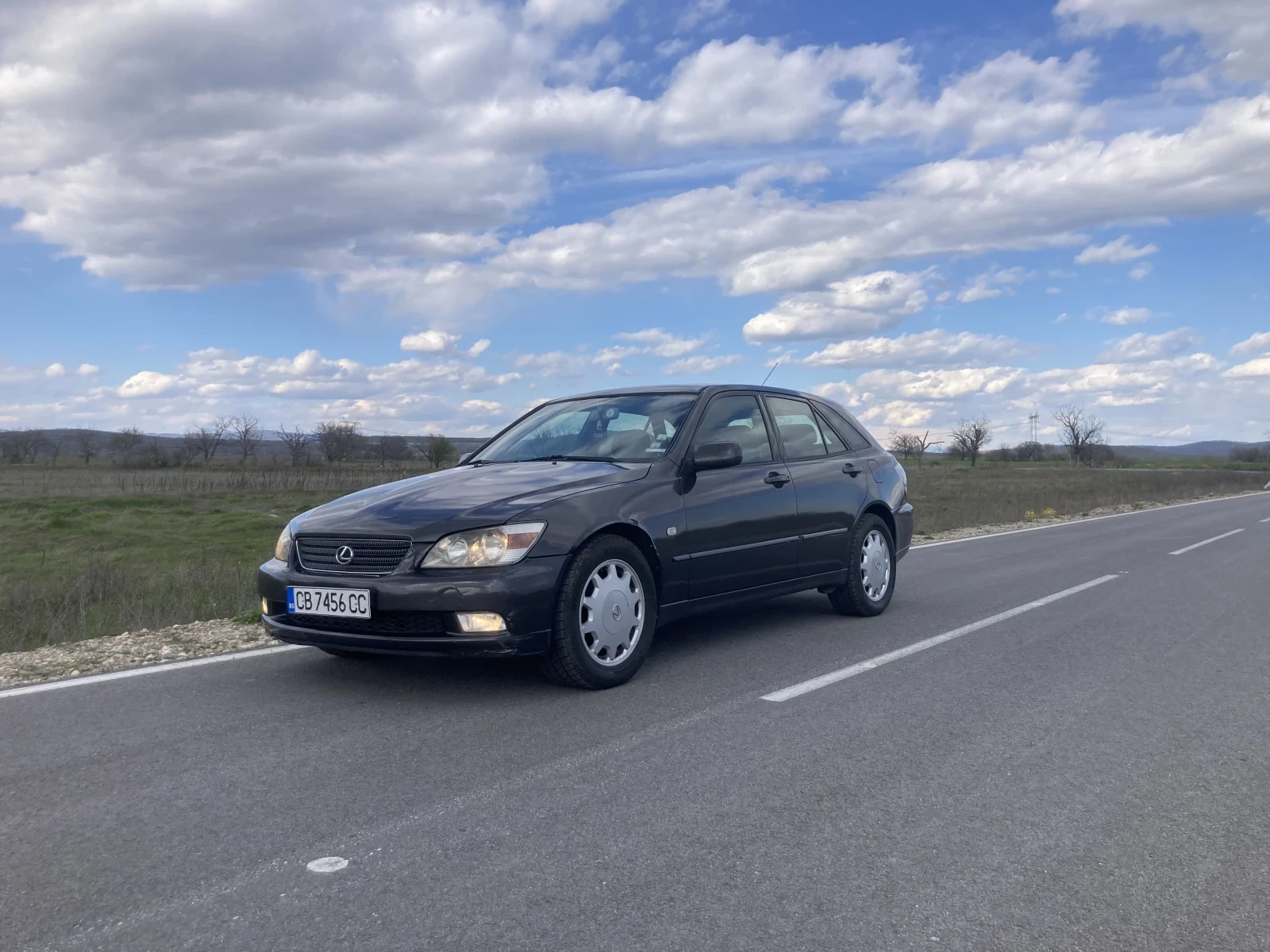 Lexus IS 200 Шпер | Auto.bg — изображение 1