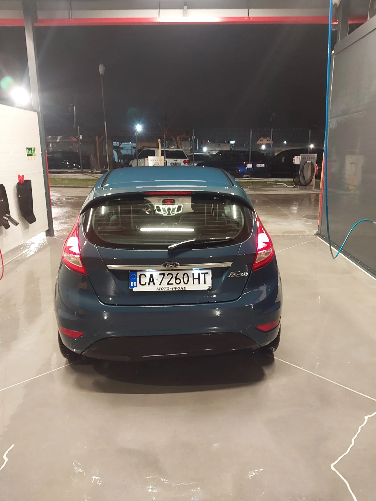 Ford Fiesta 1.3 i, снимка 5 - Автомобили и джипове - 54171403
