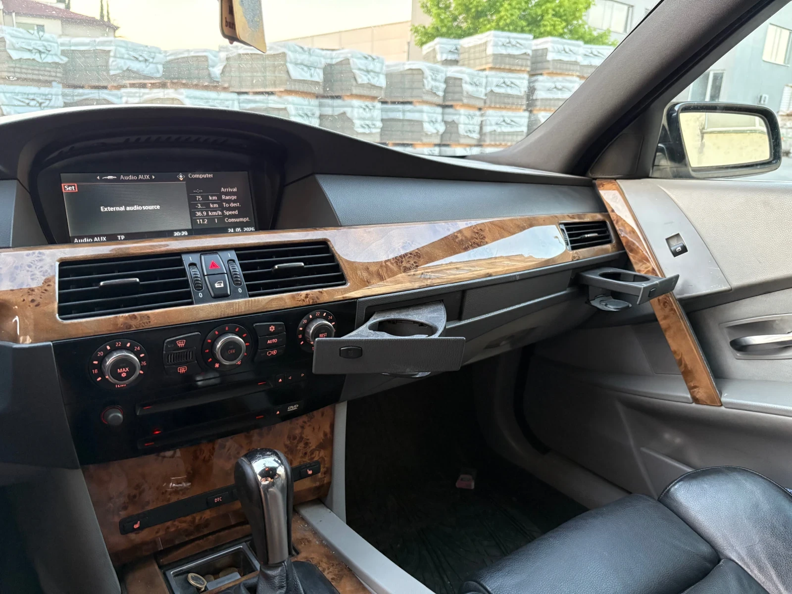 BMW 530, снимка 14 - Автомобили и джипове - 54679797