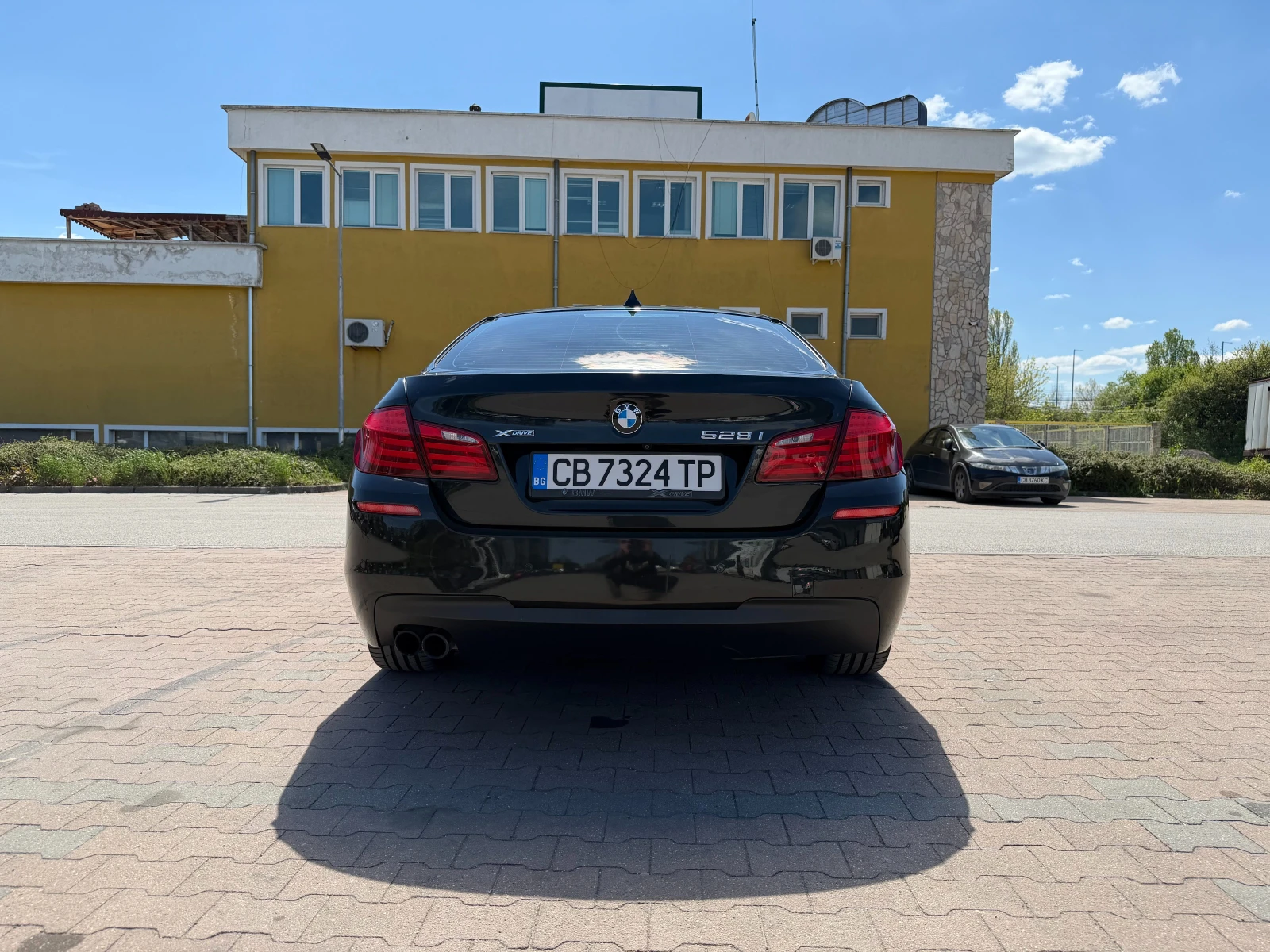 BMW 528 528 XDrive, снимка 5 - Автомобили и джипове - 54711852