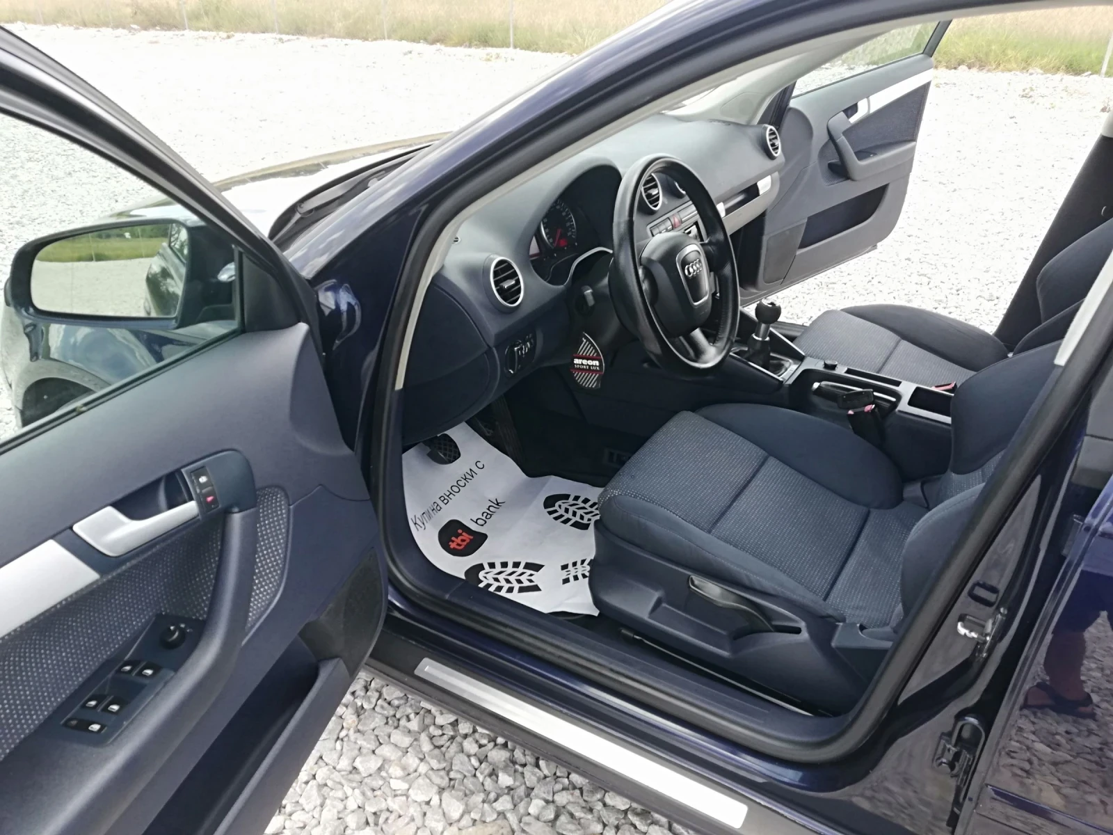 Audi A3 2.0 fsi klima itali, снимка 9 - Автомобили и джипове - 54976964