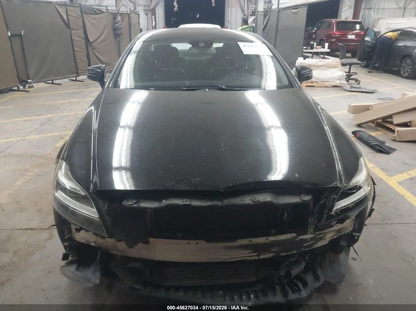 Mercedes-Benz CLS 550 RWD Автокредит Цена до България, снимка 2 - Автомобили и джипове - 55464126