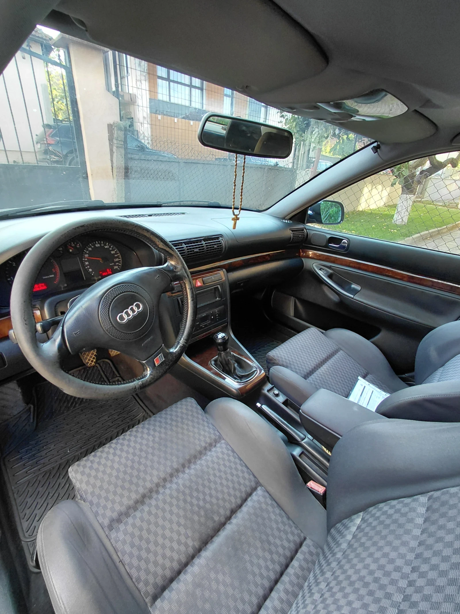 Audi A4, снимка 4 - Автомобили и джипове - 55657868