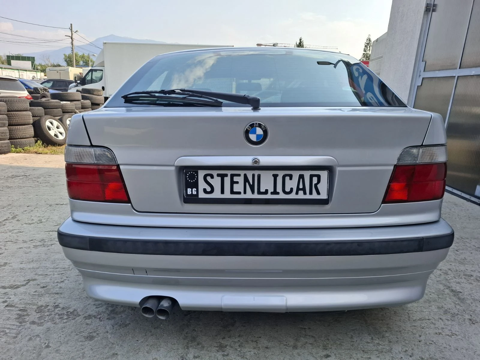 BMW 323 Sport Edition - M52B25 - A/C, снимка 7 - Автомобили и джипове - 55767732