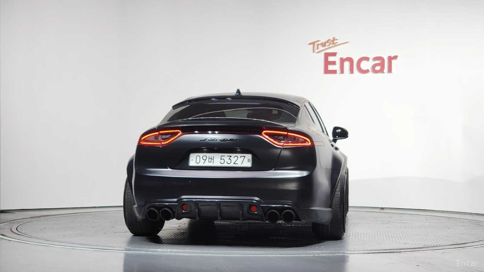 Kia Stinger WIDE BODY | AIR SUSPENSION, снимка 4 - Автомобили и джипове - 56128115