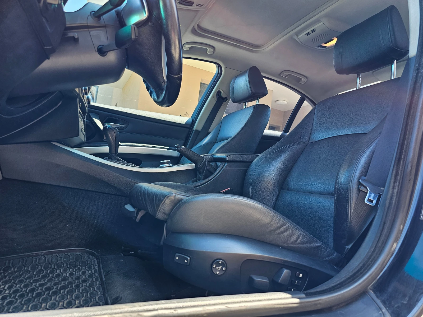 BMW 335, снимка 7 - Автомобили и джипове - 56316689