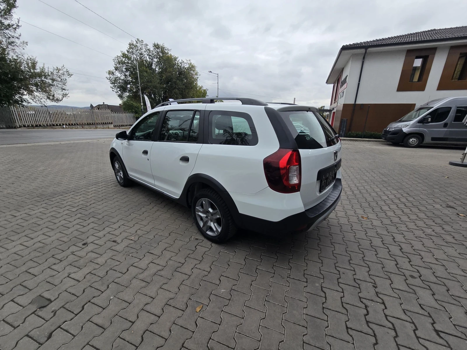 Dacia Logan STEPWAY AC 6�� ���� | Mobile.bg � ����������� 7