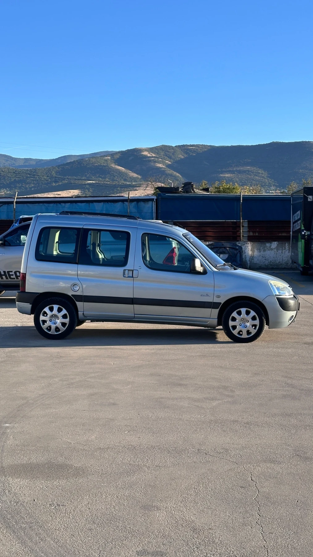 Peugeot Partner, снимка 12 - Автомобили и джипове - 56571084