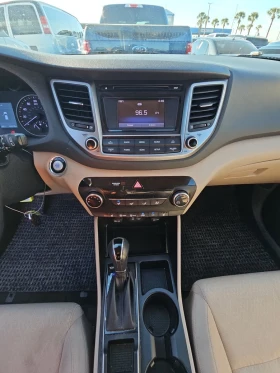 Hyundai Tucson SPORT* AWD* ЗАДНА КАМЕРА* МЪРТВА ЗОНА* ПОДГРЕВ* , снимка 9