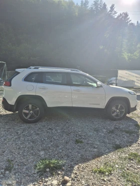 Jeep Cherokee | Mobile.bg � ����� ������ 5