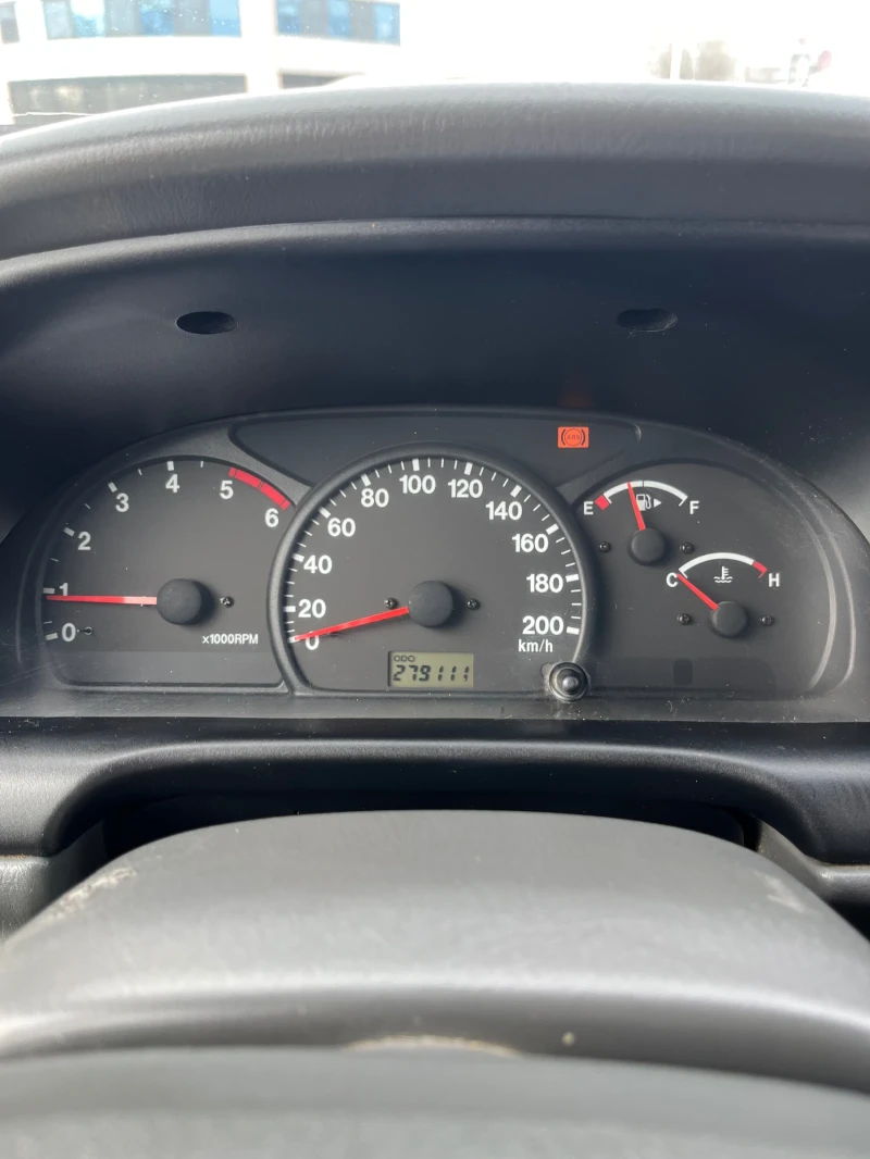 Suzuki Grand vitara, снимка 12 - Автомобили и джипове - 48881597