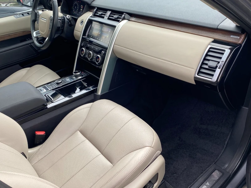 Land Rover Discovery 2.0D-LUXURY-DIGITAL COCKPIT-FULL LED-NAVI-CAMERA, снимка 9 - Автомобили и джипове - 51556830