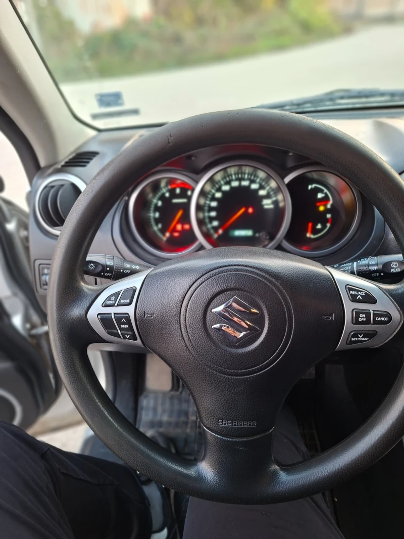 Suzuki Grand vitara, снимка 7 - Автомобили и джипове - 52539715