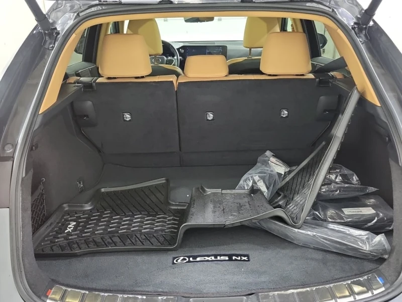 Lexus NX 350h * PREMIUM * CARFAX * БЕЗ ПЪРВОНАЧАЛНА ВНОСКА, снимка 16 - Автомобили и джипове - 53175766