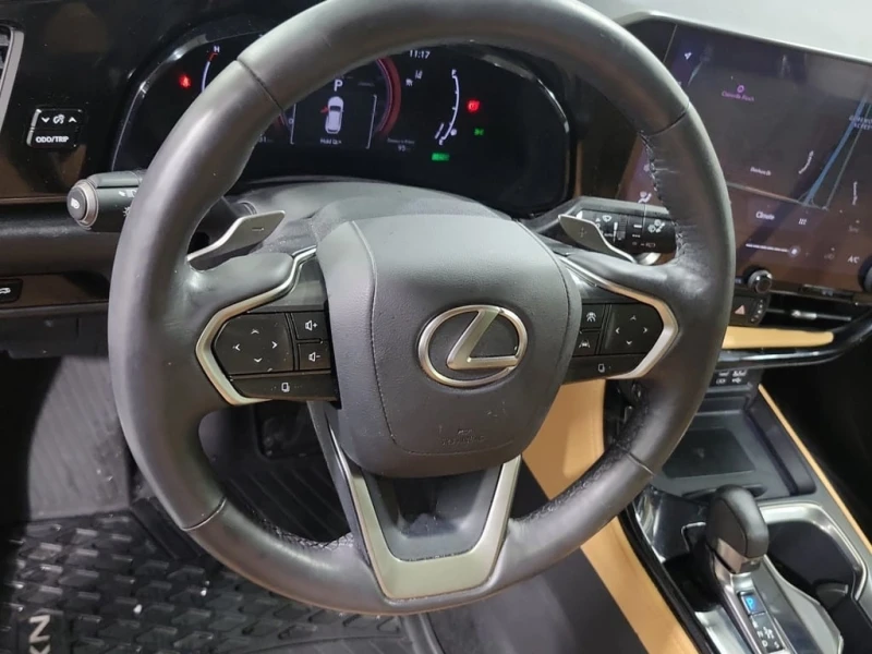 Lexus NX 350h * PREMIUM * CARFAX * БЕЗ ПЪРВОНАЧАЛНА ВНОСКА, снимка 11 - Автомобили и джипове - 53175766