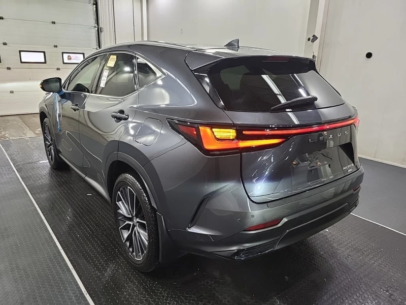 Lexus NX 350h * PREMIUM * CARFAX * БЕЗ ПЪРВОНАЧАЛНА ВНОСКА, снимка 4 - Автомобили и джипове - 53175766