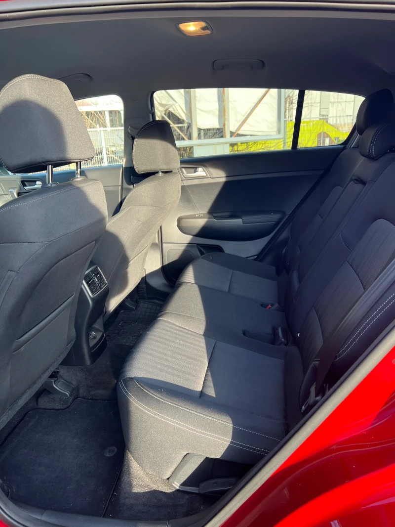 Kia Sportage, снимка 10 - Автомобили и джипове - 53598062