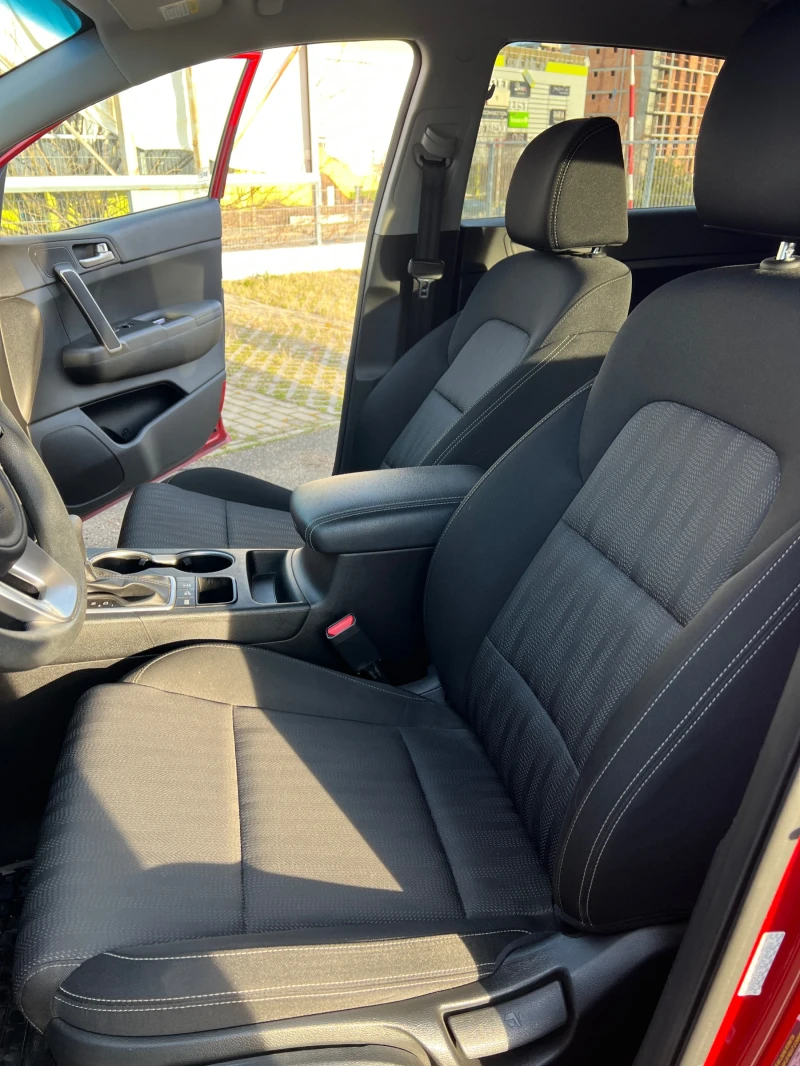 Kia Sportage, снимка 9 - Автомобили и джипове - 53598062