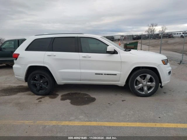 Jeep Grand cherokee 2017 JEEP GRAND CHEROKEE ALTITUDE 4X4 - изображение 7