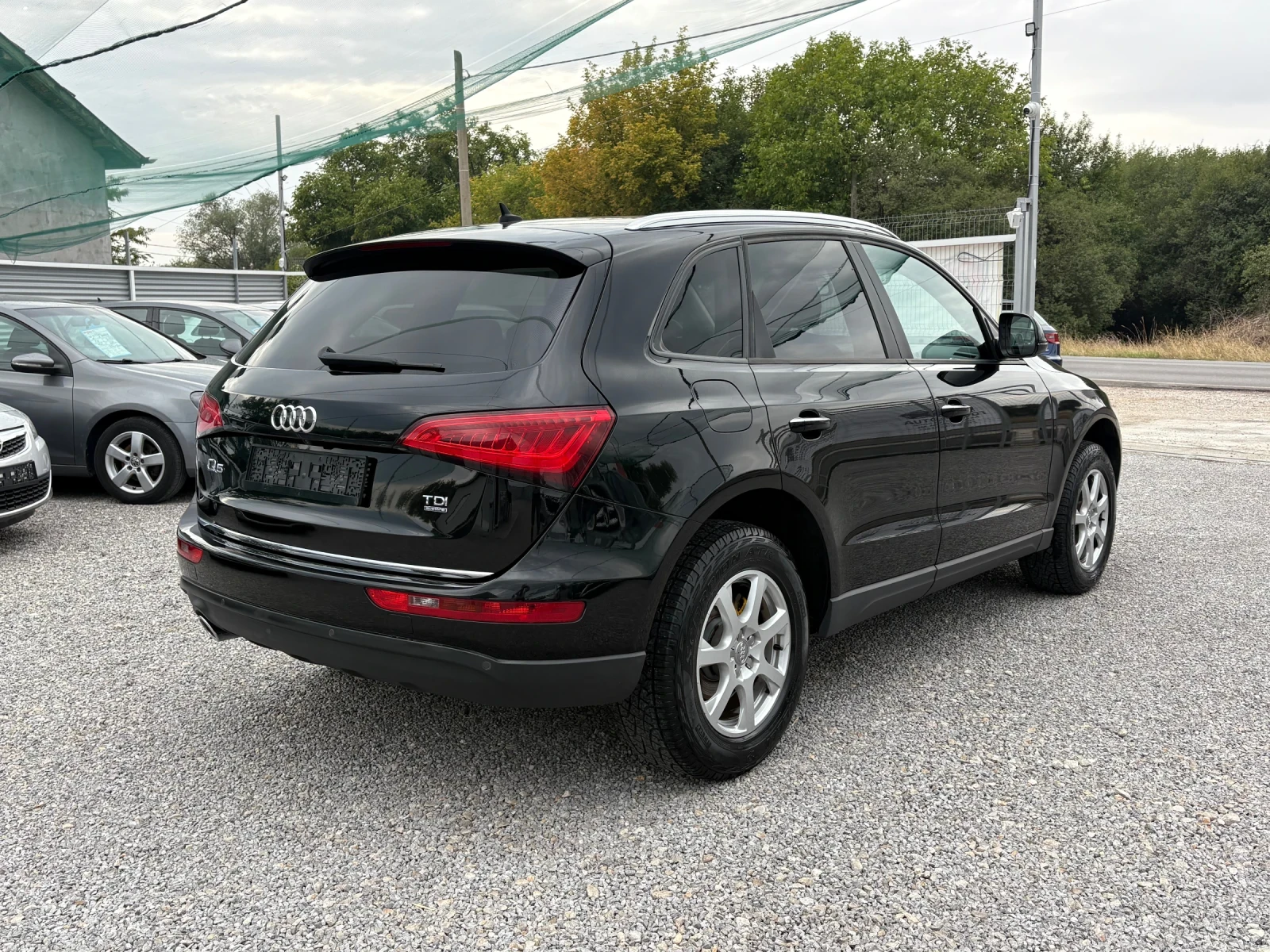 Audi Q5 2, 0-TDI-190кс-4х4-NAVI-КАМЕРА - изображение 6