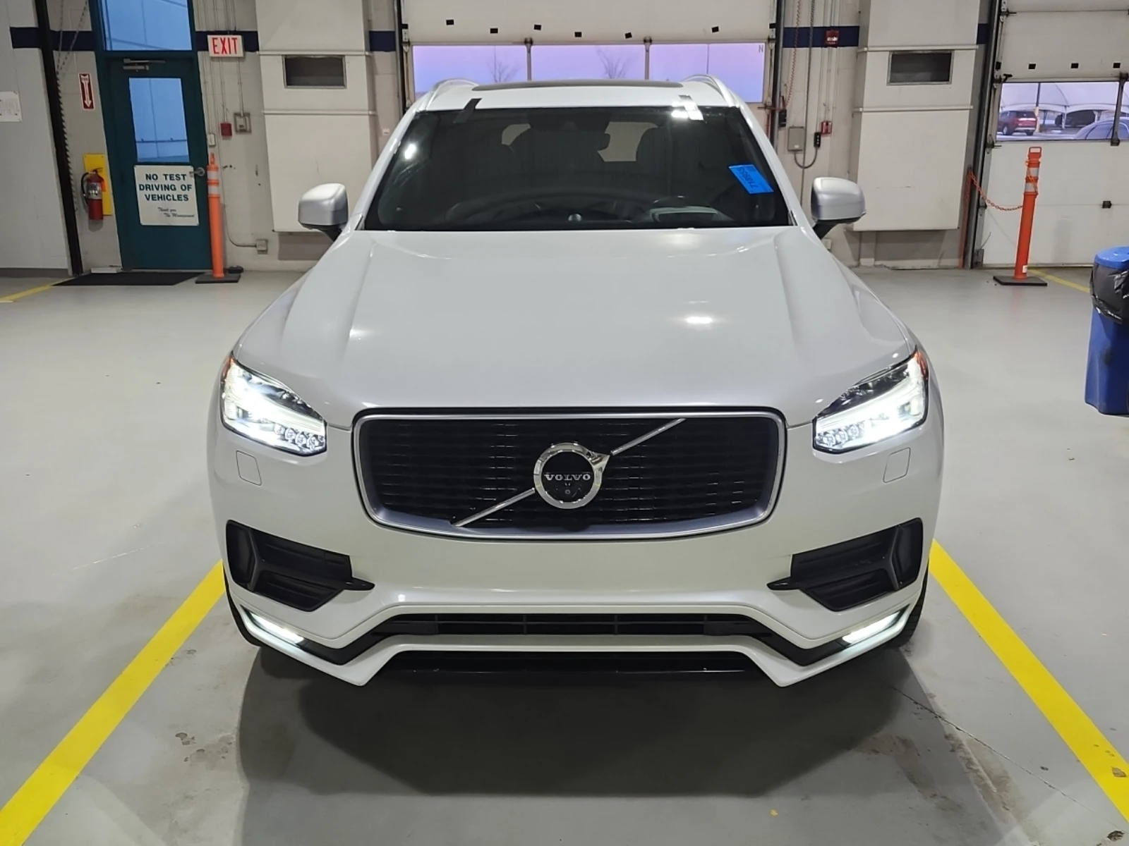 Volvo Xc90 R-Design* 360CAMERA* DISTRONIC* BOWERS&WILKINS*  - изображение 2