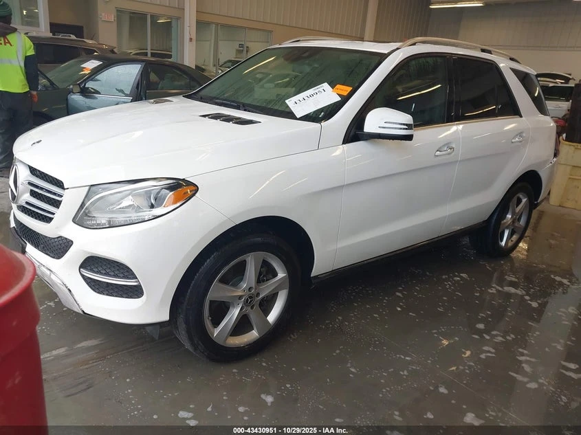 Mercedes-Benz GLE 400 4MATIC* harman/kardon* подгрев* 2-ключа* KEYLESS*  | Auto.bg — изображение 1