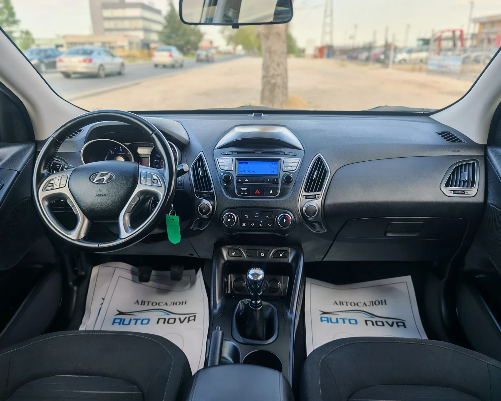 Hyundai IX35 1.7 ДИЗЕЛ 116 К.С FACELIFT! УНИКАЛНО СЪСТОЯНИЕ!!!, снимка 13 - Автомобили и джипове - 54347646