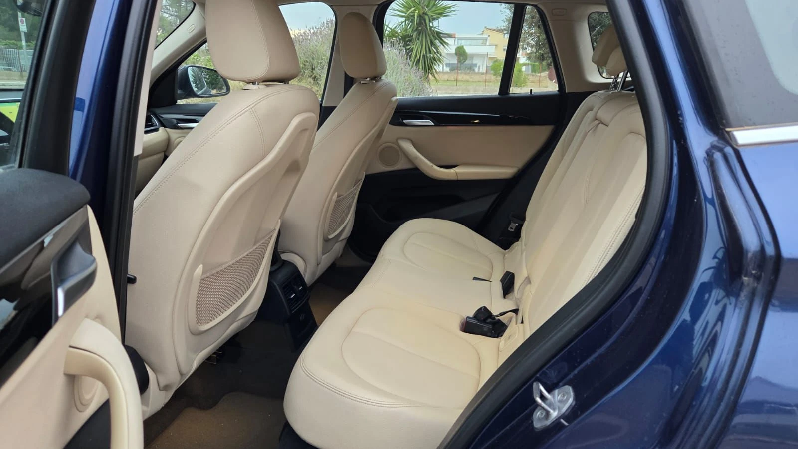BMW X1 M sport/Auomatic/Led/2.0/Navi/TOP, снимка 7 - Автомобили и джипове - 54416149